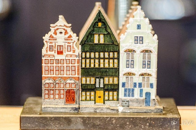beeldje drie huisjes