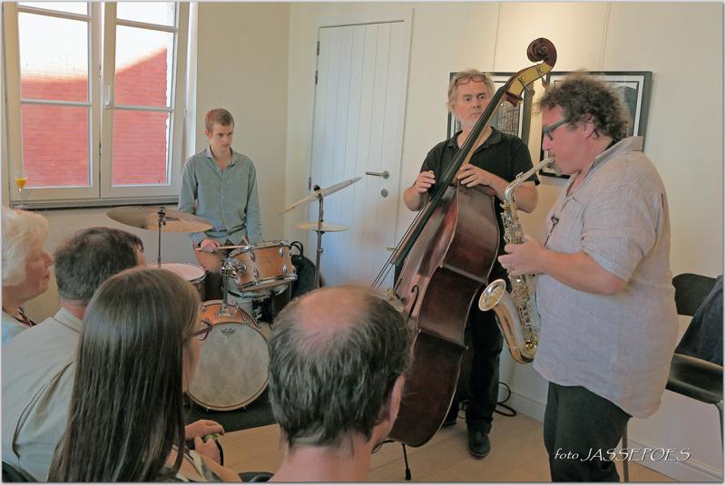 Vaganée-Machtel-Dockx-trio op Jazzathome 2018